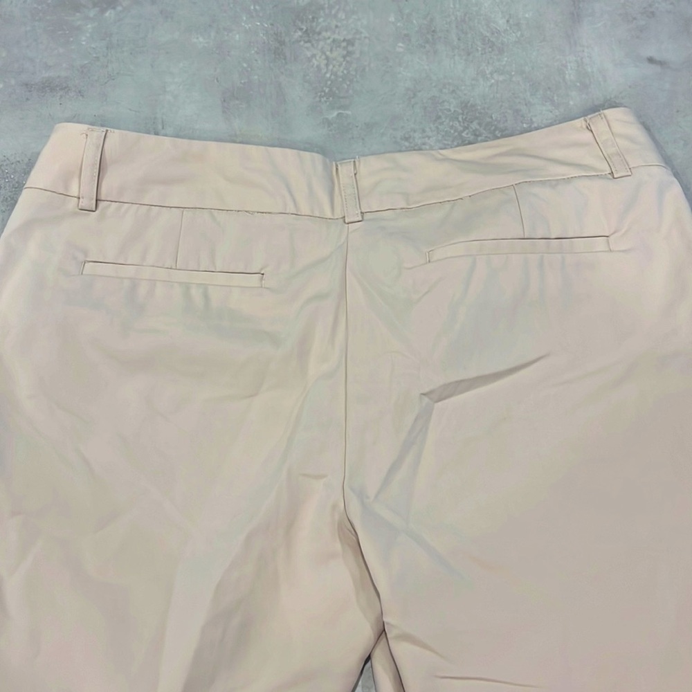Capris - Picture 7 of 7